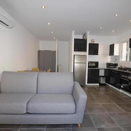 Ferienhaus Awesome In Mezzavia With Kitchen *